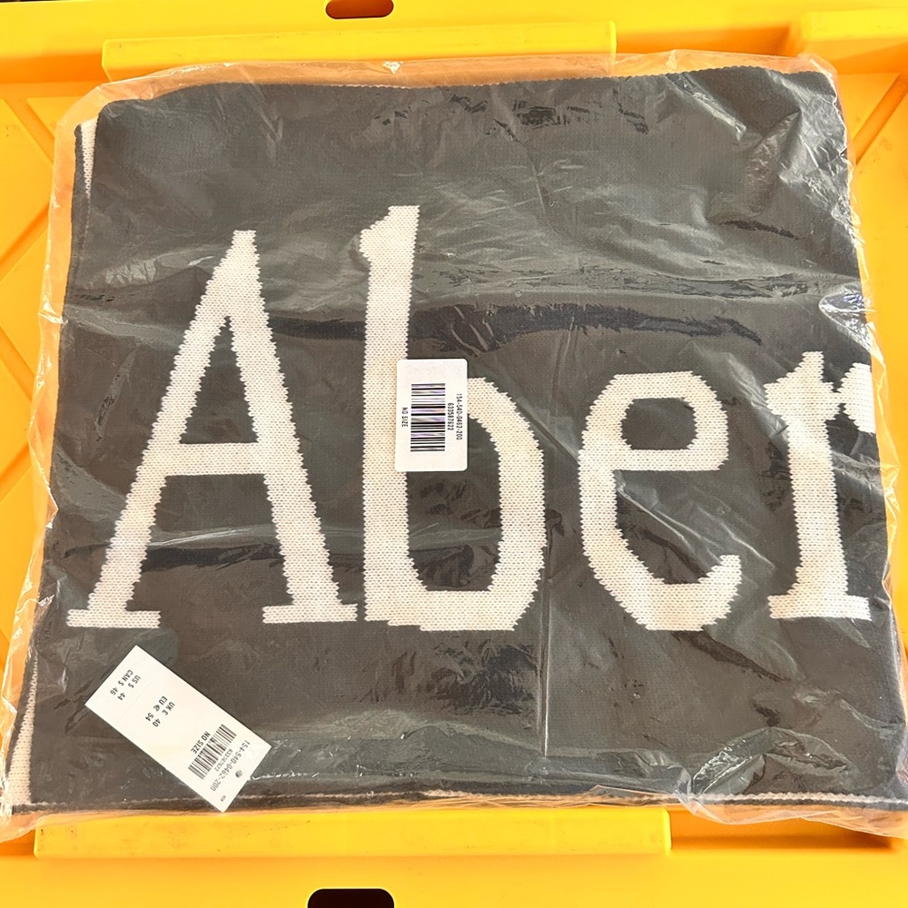 A&F Scarf